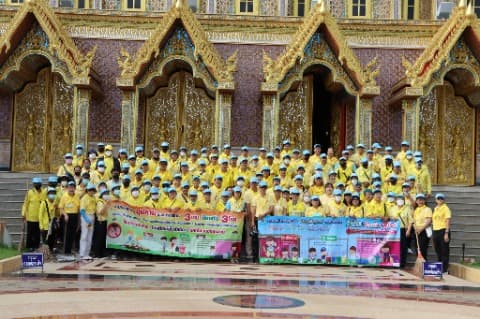 กิจกรรมจิตอาสาทำความสะอาดเพื่อจัดเตรียมสถานที่จัดงาน วัฒนธรรม ศาสนา วิทยาศาสตร์ สร้างโอกาสให้เยาวชนจังหวัดอุทัยธานี