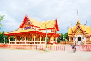 วัดสังกัสรัตนคีรี