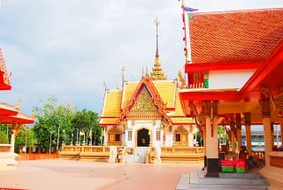 วัดสังกัสรัตนคีรี