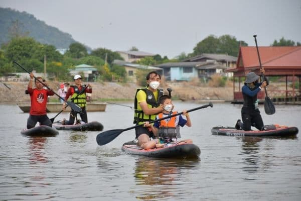 72276_g231206.jpg