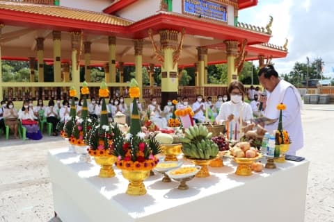 พิธีบวงสรวงการจัดงานประเพณีตักบาตรเทโว ประจำปี 2565