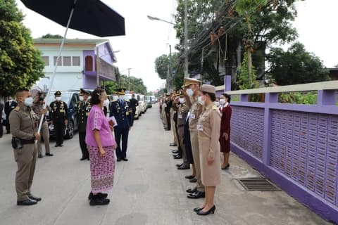 เฝ้ารับเสด็จฯ สมเด็จพระกนิษฐาธิราชเจ้า กรมสมเด็จพระเทพรัตนราชสุดาฯ สยามบรมราชกุมารี