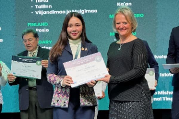 รับรางวัล Top 100 Green Destinations 2024