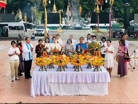 จัดพิธีบวงสรวงการจัดงานประเพณีตักบาตรเทโว ประจำปี 2563