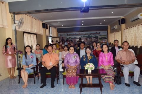 ร่วมงานมุฑิตาจิต คุณครูเนาวรัตน์ ชินชูศักดิ์ ครูโรงเรียนเทศบาลบ้านปากกะบาด