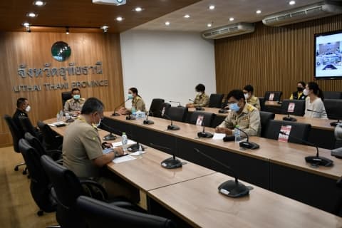 ลงพื้นที่พร้อมด้วยผู้ว่าราชการจังหวัดอุทัยธานี และหัวหน้าส่วนราชการจังหวัดอุทัยธานีเขตควบคุมตลาดเกษตร และประชุมติดตามสถานที่กักตัวของจังหวัดอุทัยธานี