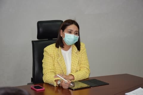ประชุมคณะผู้บริหารโรงเรียนสังกัดเทศบาลเมืองอุทัยธานี เพื่อมอบแนวทางและนโยบายการเตรียมตัวก่อนเปิดเรียน