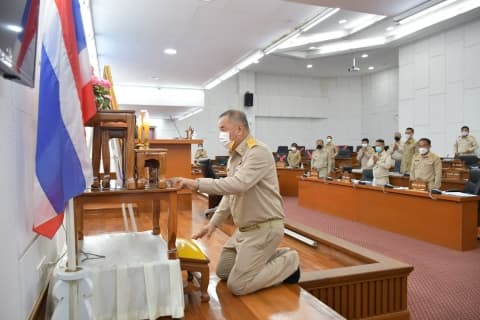 ประชุมสภาเทศบาลเมืองอุทัยธานี สมัยสามัญ สมัยแรก ประจำปี 2565
