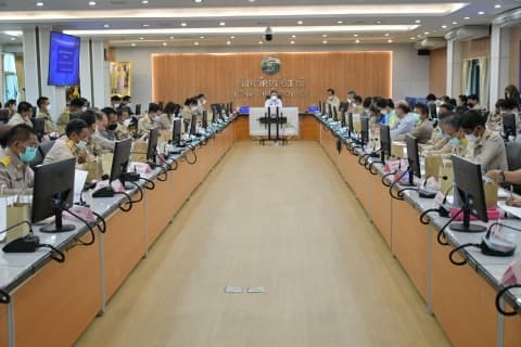ร่วมประชุมชี้แจงและทำความเข้าใจซักซ้อมแนวทางปฏิบัติแก่ผู้บริหารองค์การปกครองส่วนท้องถิ่น