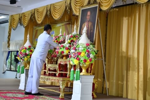 วันที่ระลึกพระบาทสมเด็จพระพุทธเลิศหล้านภาลัย รัชกาลที่ 2